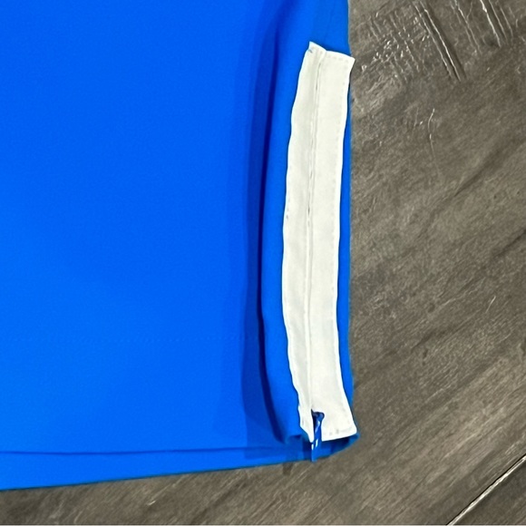 Nike Golf Dri-Fit Vibrant Blue Skorts - Size 8 - Picture 3 of 15